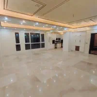 رهن 140،سه خواب ،فول امکانات، تاپ لوکیشن