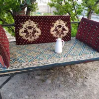 تخت برا باغ حیاط کافه