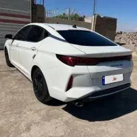 کی ام سی  فوری j7