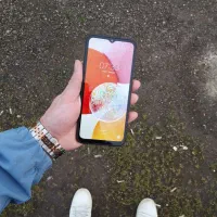 گوشی شکسته و یا خراب