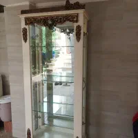 بوفه. رنگ شیری سالم