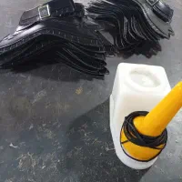 به یک چسب زن وارد نیازمندیم