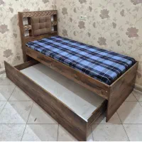 تخت یک نفره