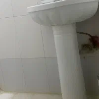 روشویی پایه دار سالم