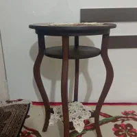 میز و ساعت