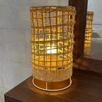 آباژور رو میزی