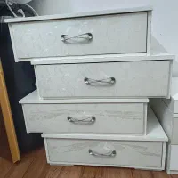 آیینه و دراور چهار کشو