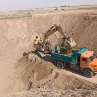 بیل میکانیکی(زنجیری)، خاک برداری و خاک ریزی
