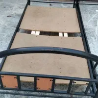 تخت یک نفره