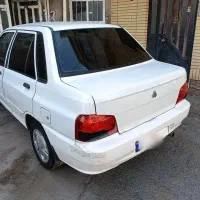 ماشین ۱۳۲ سفید مدل ۸۸