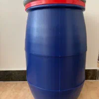 بشکه پلاستیکی درب‌بست‌دار