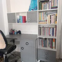 کتابخانه، میز مطالعه، کمد لباس در حدنو