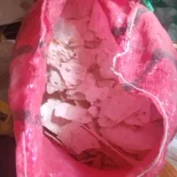 غذای دام طیور ذرت همراه نون خشک