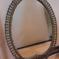 آینه با قاب برنجی