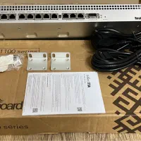 روتر میکروتیک مدل RB1100AHx4 گیگ (آکبند)
