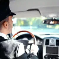 نظافتچی و خدمات داخل و خارج از منزل بانوان