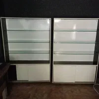 ویترین ایستاده ام دی اف با شیشه ۱۰ میل