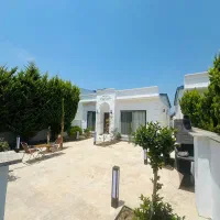 همکف رومی در مسیر خانه دریا جای دنج مناسب آرامش