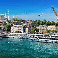 بهترین قیمت بلیت و تور، پشتیبانی واقعی سفر