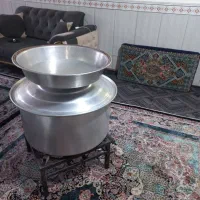 دیگ و پایه گاز و ماهی تابه در حد نو