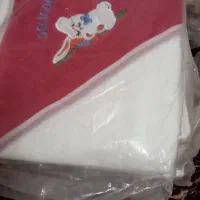 حوله چهار گوشه نوزادی