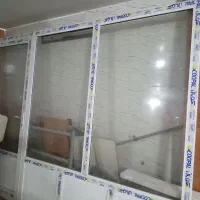 درب الومینیومی و قرنیز پی وی سی و نبشی ناشو