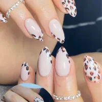 کاشت ناخن