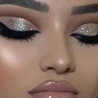 آموزش میکاپ حرفه ای