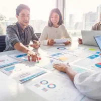 دعوت به همکاری از تکنسین برق