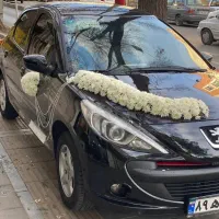 ماشین عروس،دسته گل