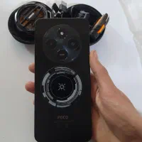 گوشی  پوکو C75 در حد نو به همراه فن خنک کننده