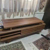 میز تلوزیون در حد نو