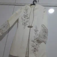کت و شلوار در حد نو سایز ۳۸ الی ۴۰ مناسب عقد