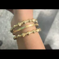 النگو ۴۰۰بالای تابلو