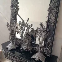 آئینه و شمعدان