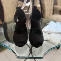 کفش مجلسی پاشنه دار
