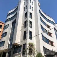 ۱۸۰ متر (پنت هوس)