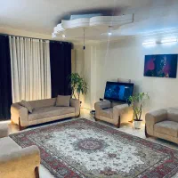 64متر-بازرگان-تمیز-نقاشی-شده