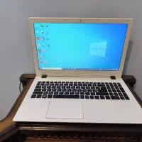 لپ تاپ ایسر لمسی i7 با ۴ گیگ گرافیک مجزا و هاردSSD