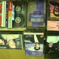 نوار کاستهای قدیمی