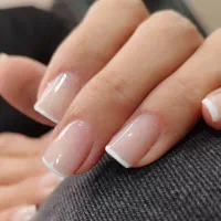 استخدام ناخنکار حرفه ی