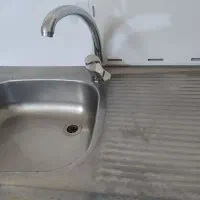 سینک و شیر آب