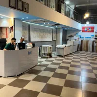 کاغذ دیواری،پارکت،پرده،کناف،لاین نوری