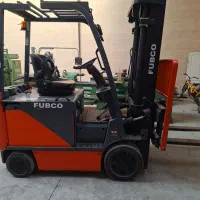 لیفتراک‌برقی ۳تن دکل ۷متری