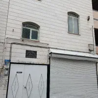 ساختمان۳طبقه یکجامناسب سکونت*فرصت عالی برای تجاری*