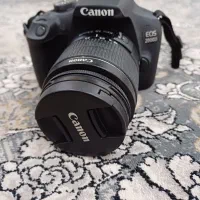 دوربین کنون مدل D2000