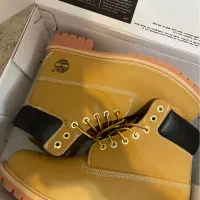 بوت تیمبرلند ۶ اینچ پریمیوم سایز ۴۲