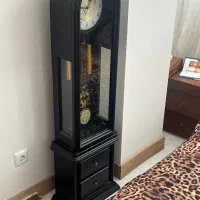 ساعت ایستاده
