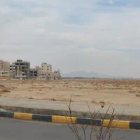 زمین ۲۵۰متری شهرک میلادشاهین شهراصفهان ۳۰۰میلیون
