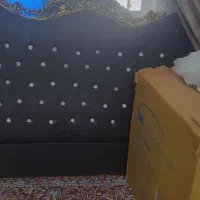 تاج تخت